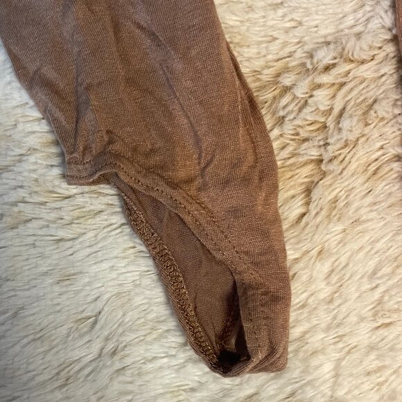 Joah Brown Open Back Turtleneck in Light Brown S - Picture 6 of 6